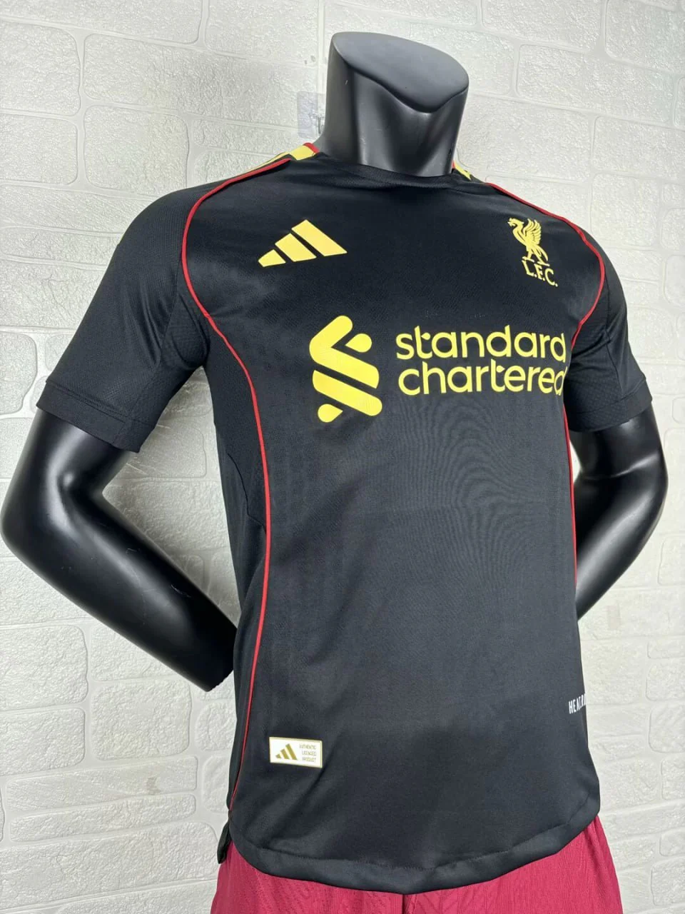 Liverpool Special Edition Player Version Jersey 25/26 - Image 3