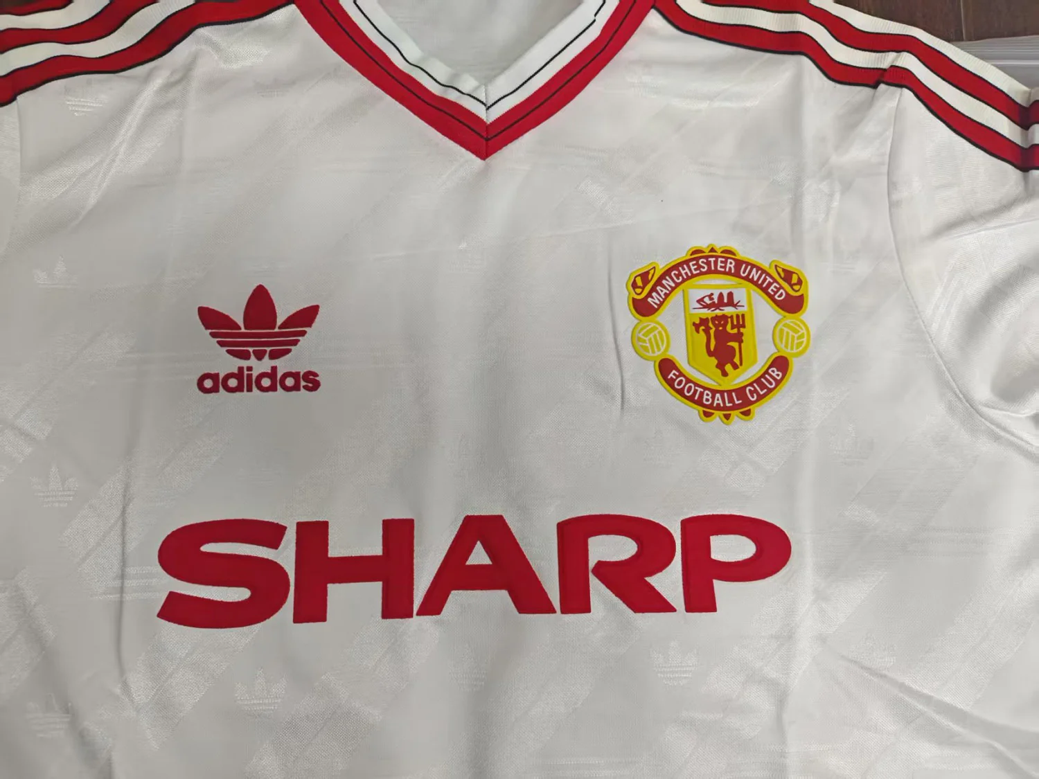 Manchester United Away Retro Jersey 1986/87 - Image 7