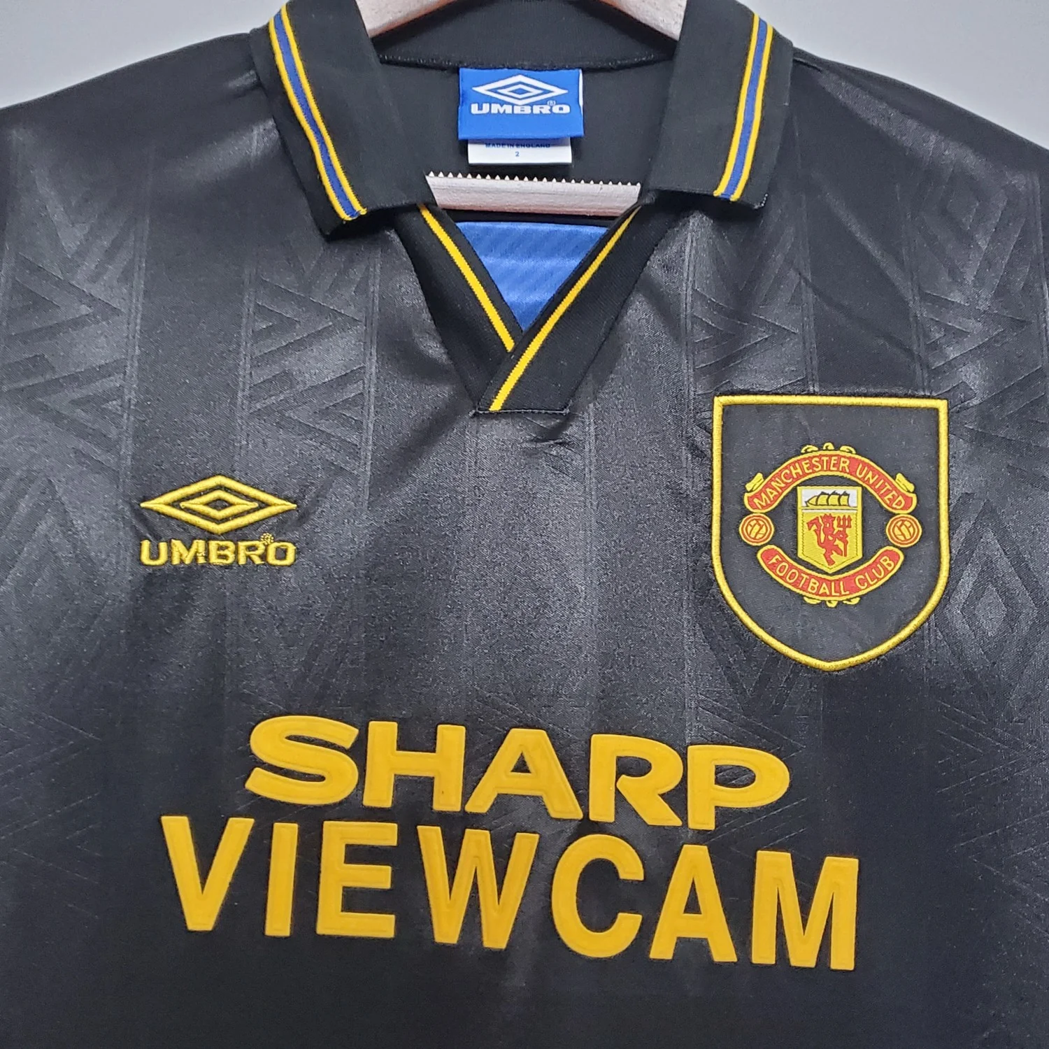 Manchester United Away Retro Jersey 1993/95 - Image 2
