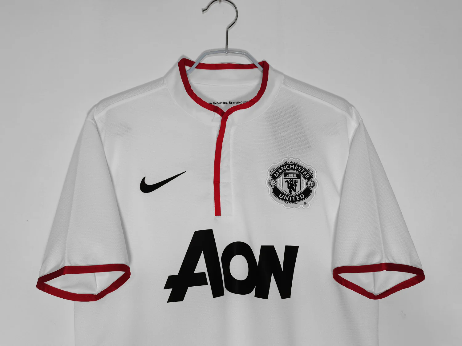 Manchester United Away Retro Jersey 2012/13 - Image 5
