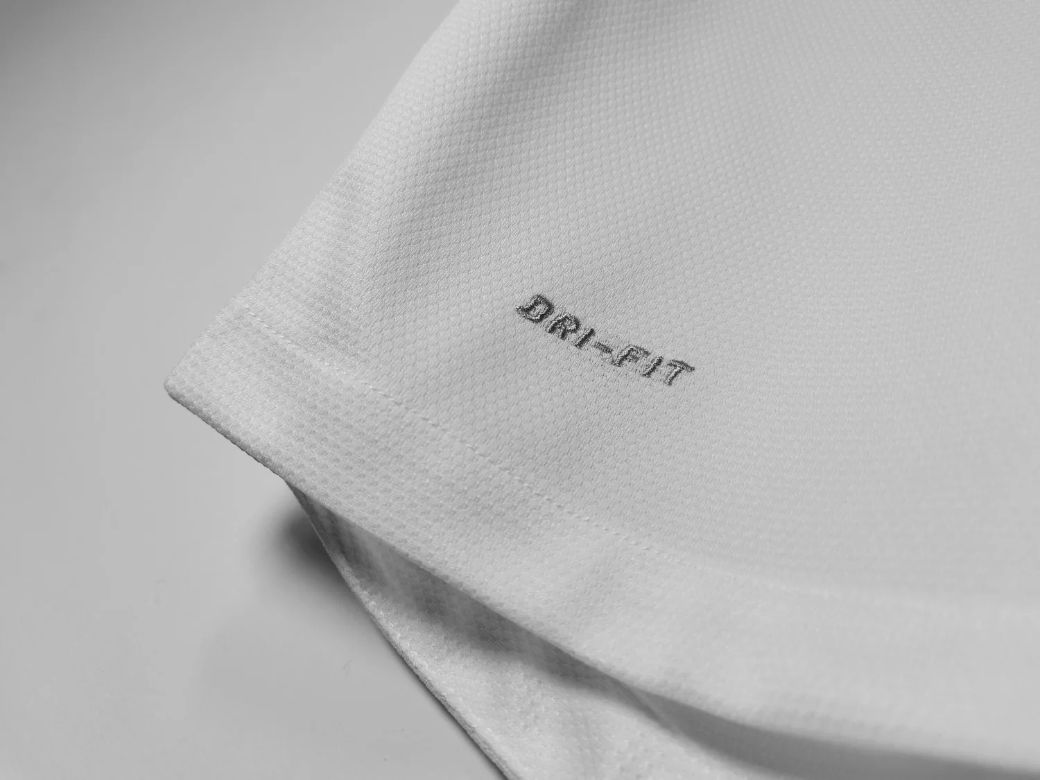 Manchester United Away Retro Jersey 2012/13 - Image 6