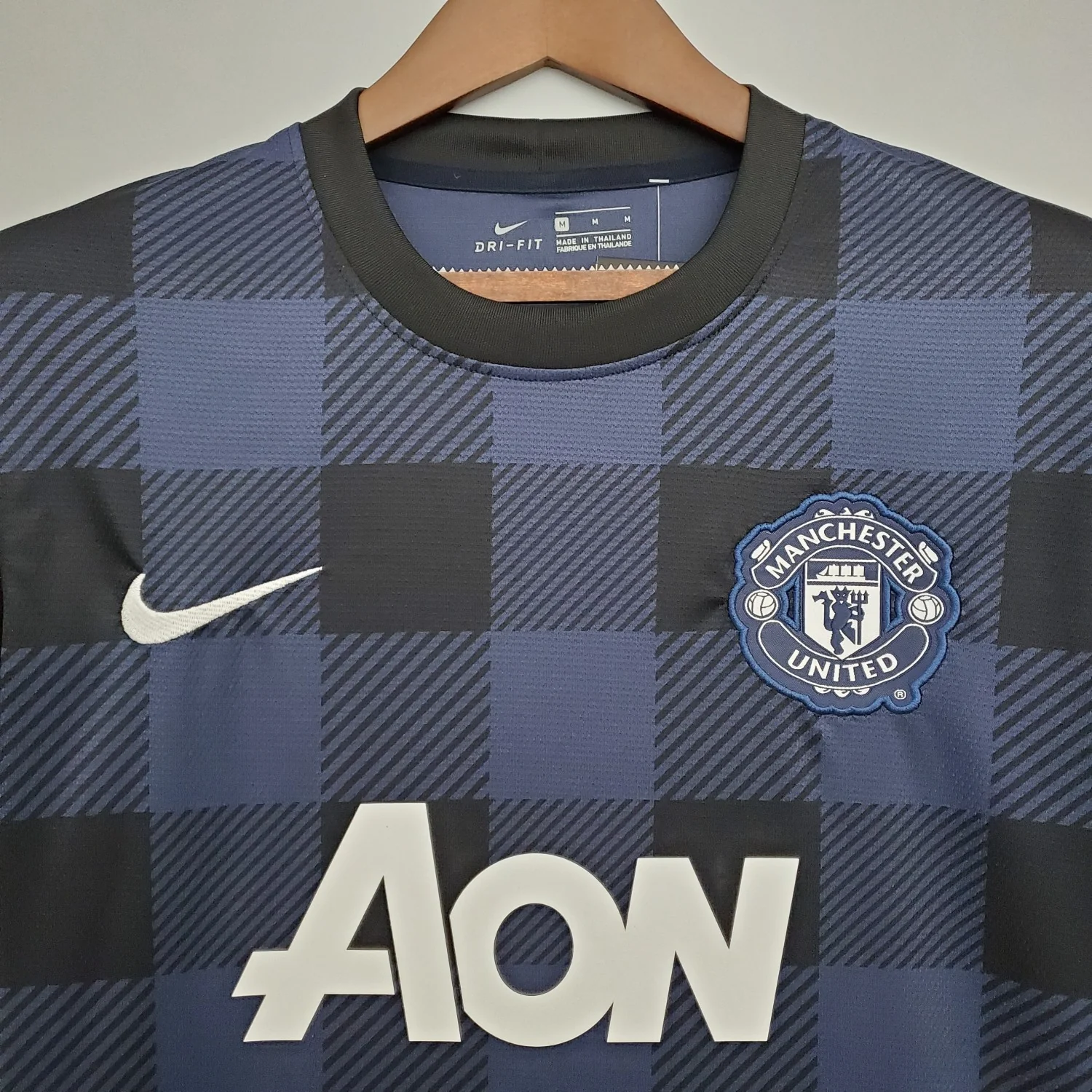 Manchester United Away Retro Jersey 2013/14 - Image 2