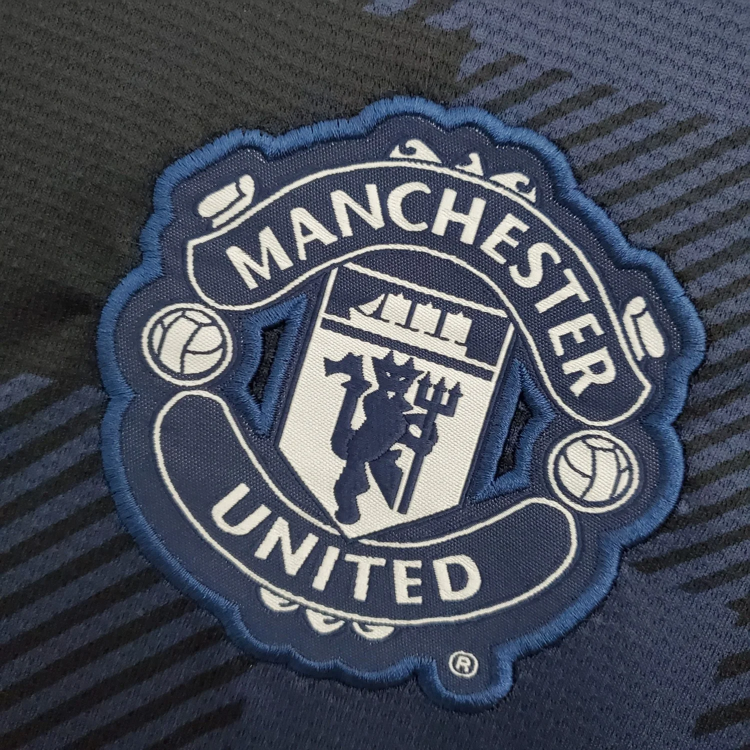 Manchester United Away Retro Jersey 2013/14 - Image 3