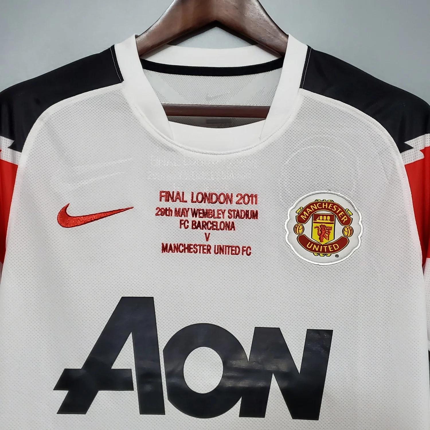 Manchester United Champions' League Third Retro Jersey 2011/12 - Image 3