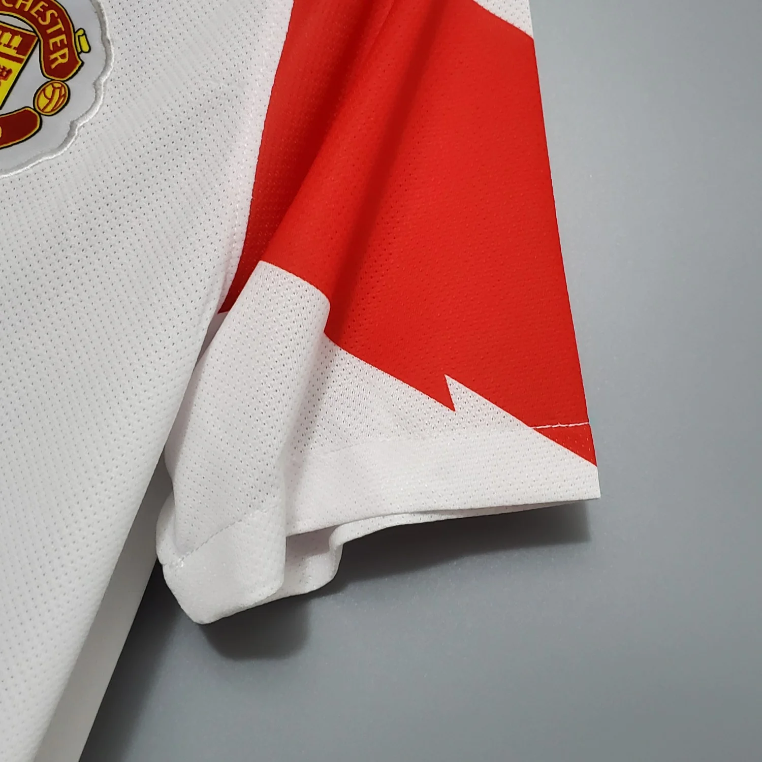 Manchester United Champions' League Third Retro Jersey 2011/12 - Image 6