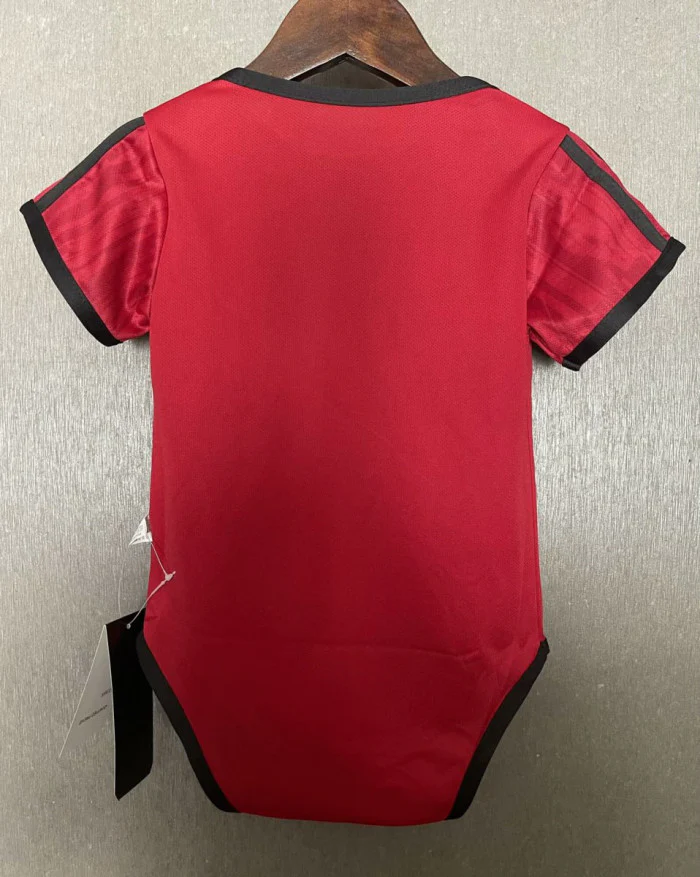 Manchester United Home Baby Jersey 25/26 - Image 3