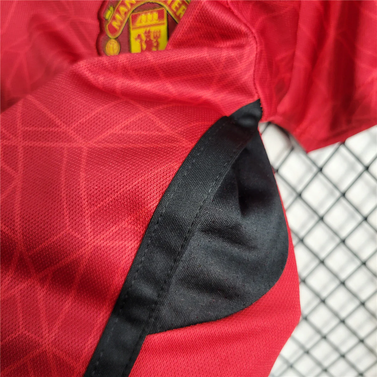 Manchester United Home Kids Jersey 23/24 - Image 7