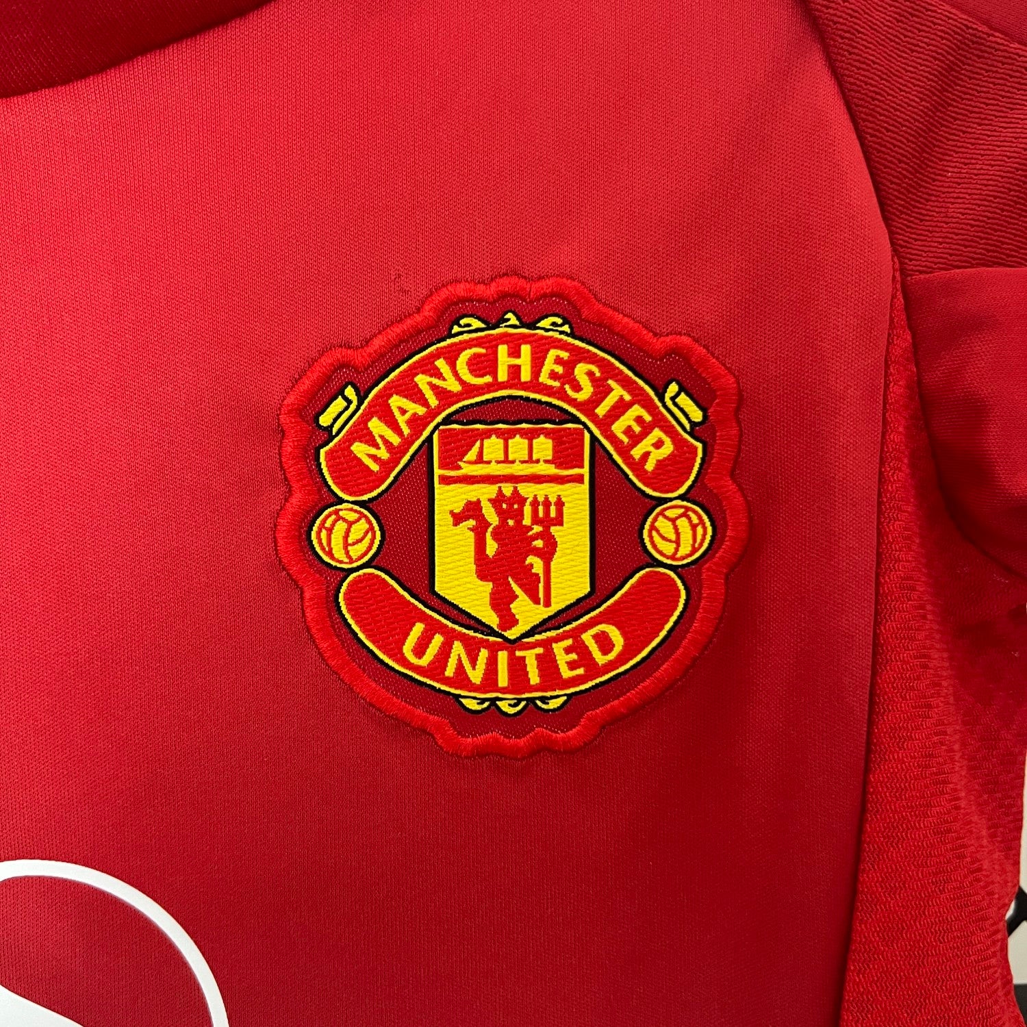 Manchester United Home Kids Suit 24/25 - Image 4