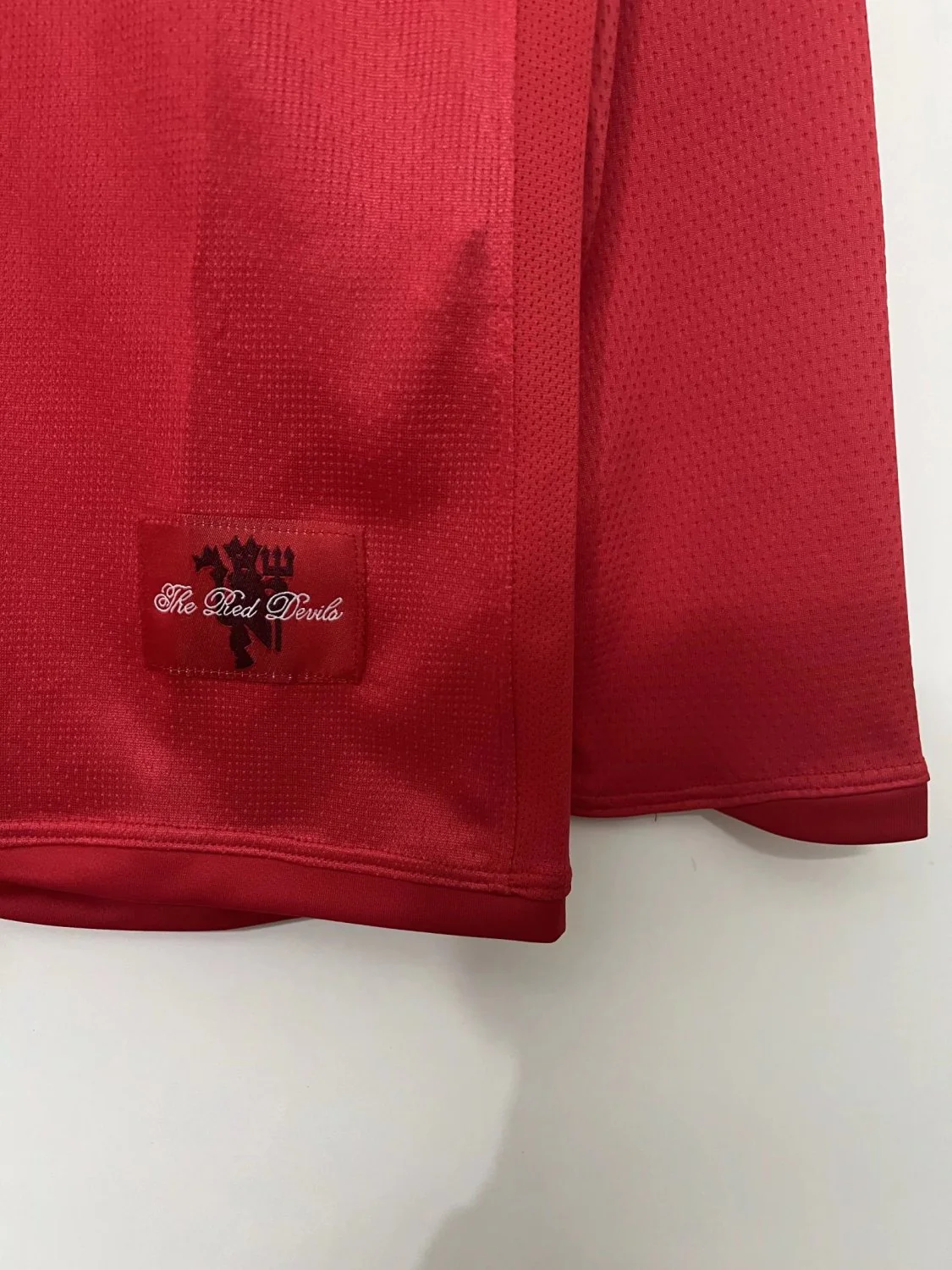 Manchester United Home Long Sleeve Retro Jersey 07/08 - Image 9