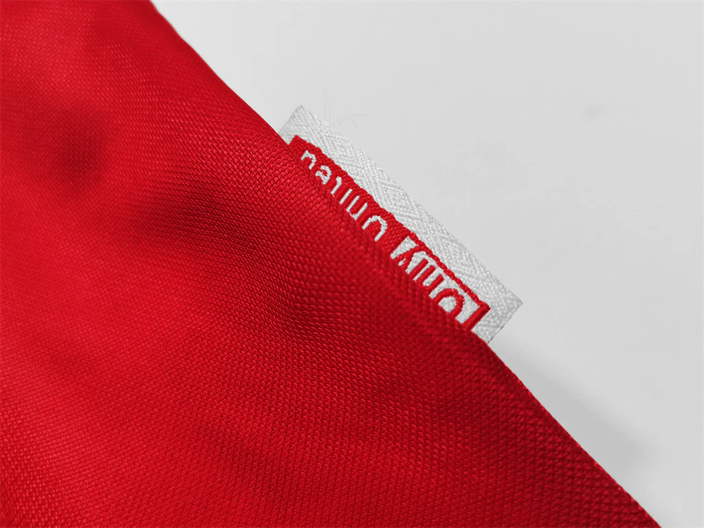 Manchester United Home Long Sleeve Retro Jersey 1999/00 - Image 4