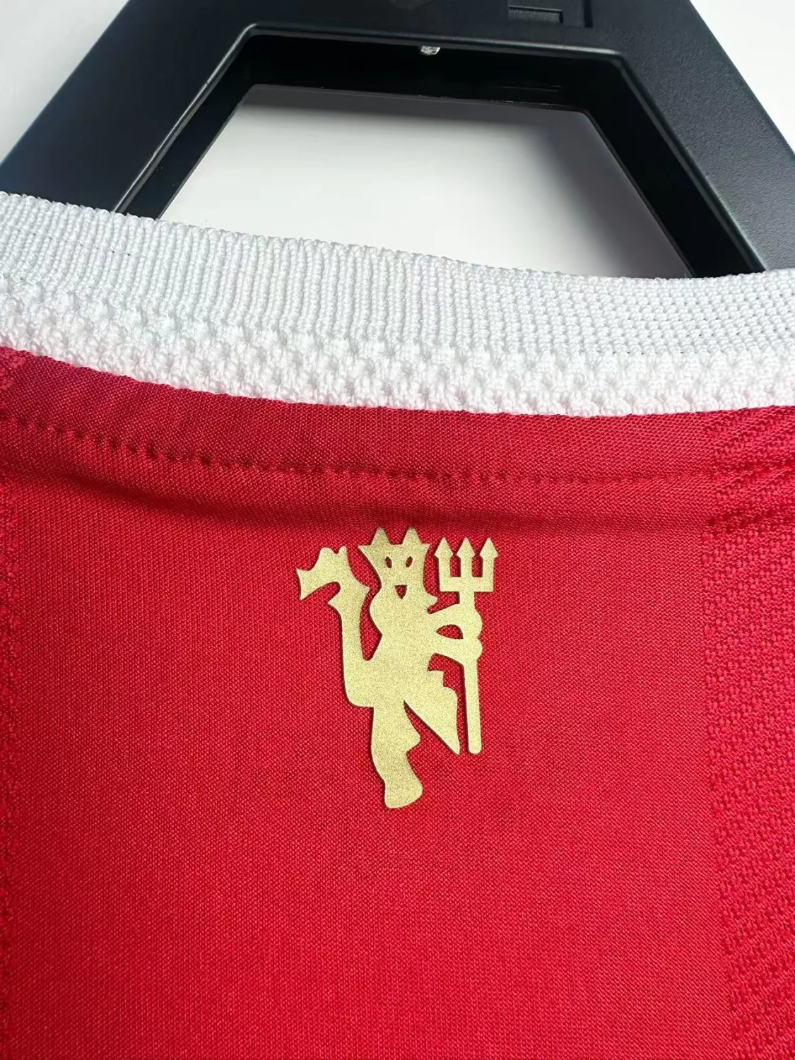 Manchester United Home Player Jersey 21/22 - Image 7