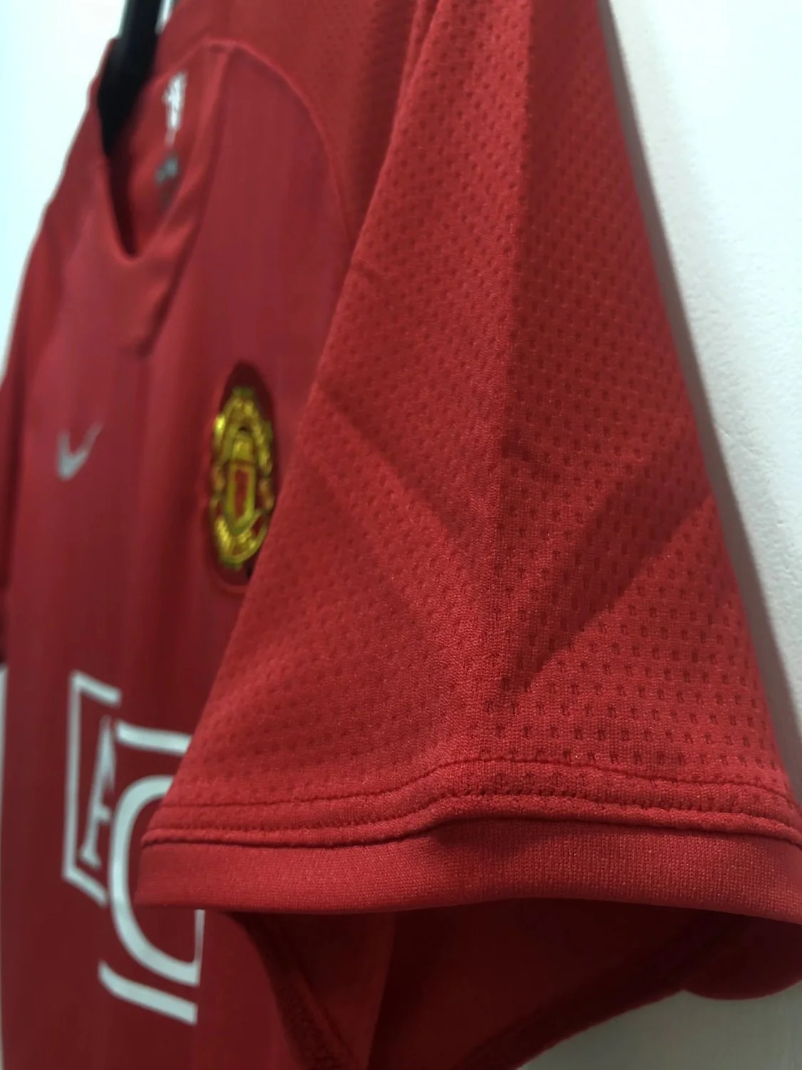 Manchester United Home Retro Jersey 07/08 - Image 4