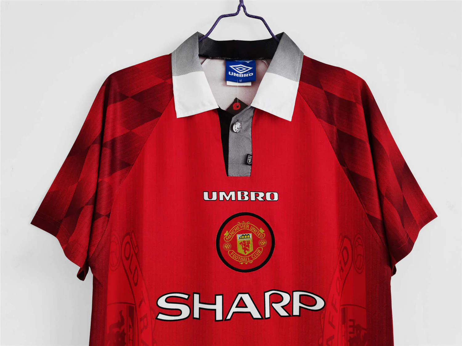 Manchester United Home Retro Jersey 96/97 - Image 9