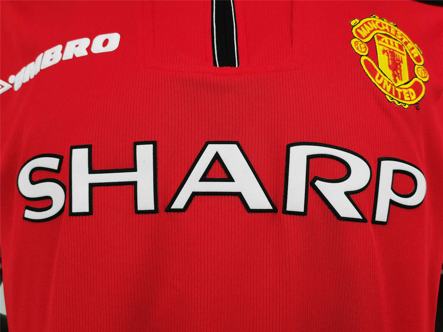 Manchester United Home Retro Jersey 98/99 - Image 5