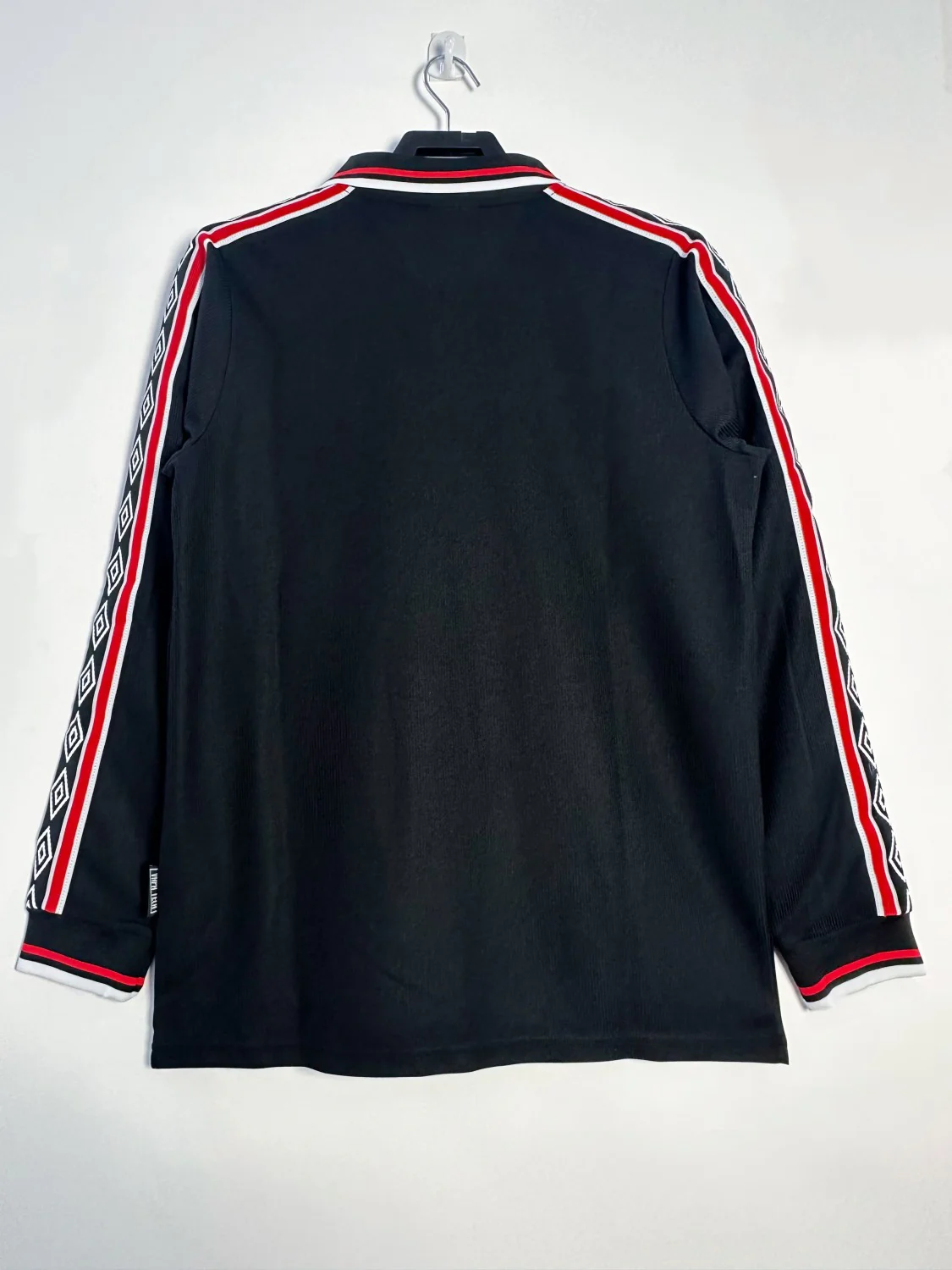 Manchester United Home Retro Long Sleeve Jersey 1998/99 Black Version - Image 2