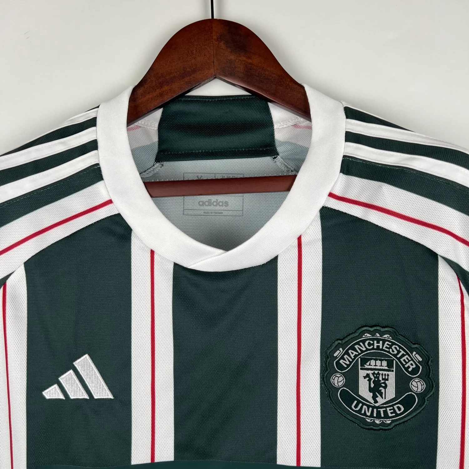 Manchester United Man Away Jersey 23/24 - Image 9