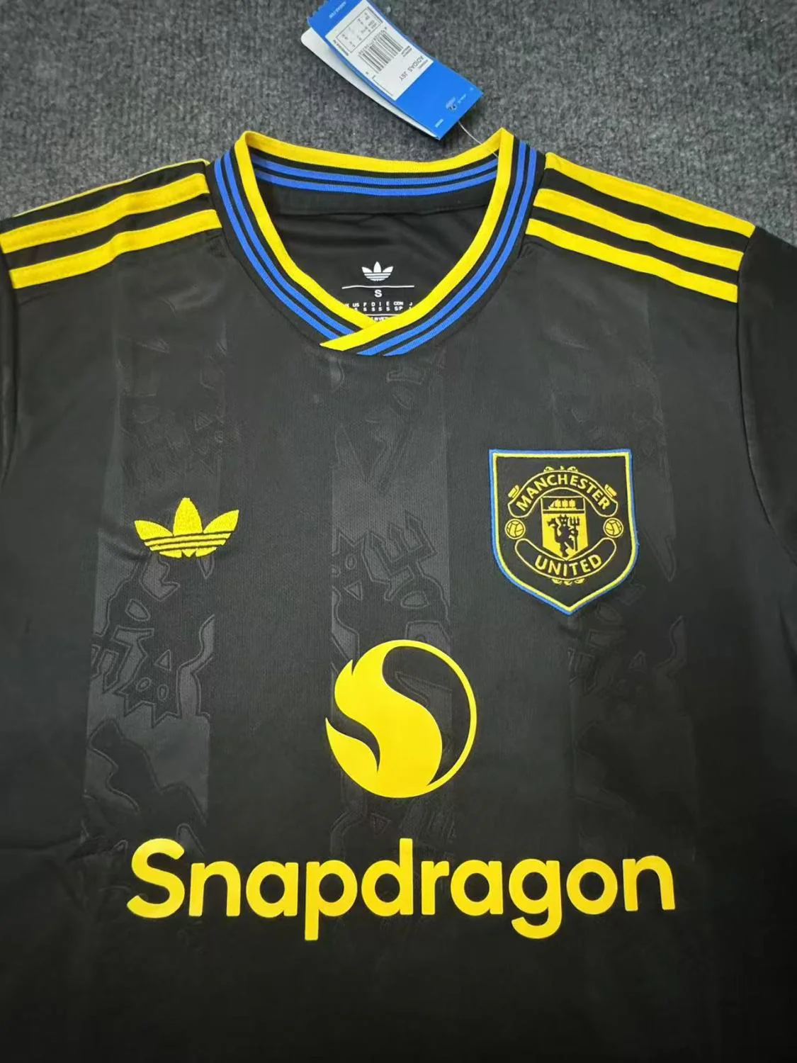 Manchester United Man Third Jersey 25/26 - Image 3