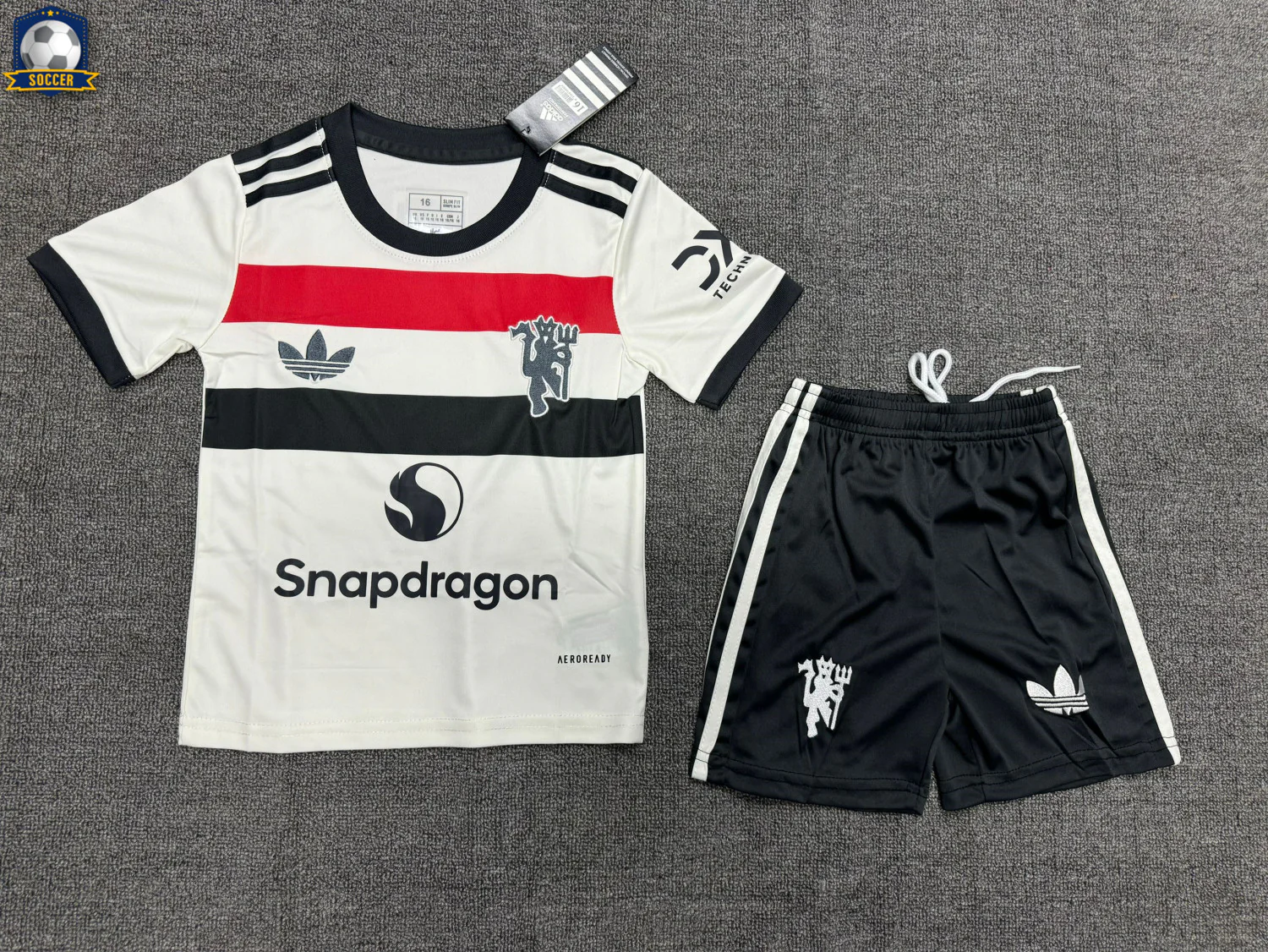 Manchester United Third Kids Suit 24/25 - Image 10