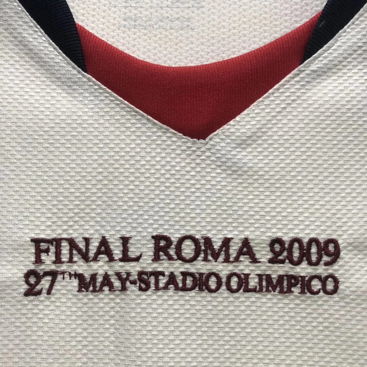 Manchester United Third Retro Jersey 08/09 - Image 7