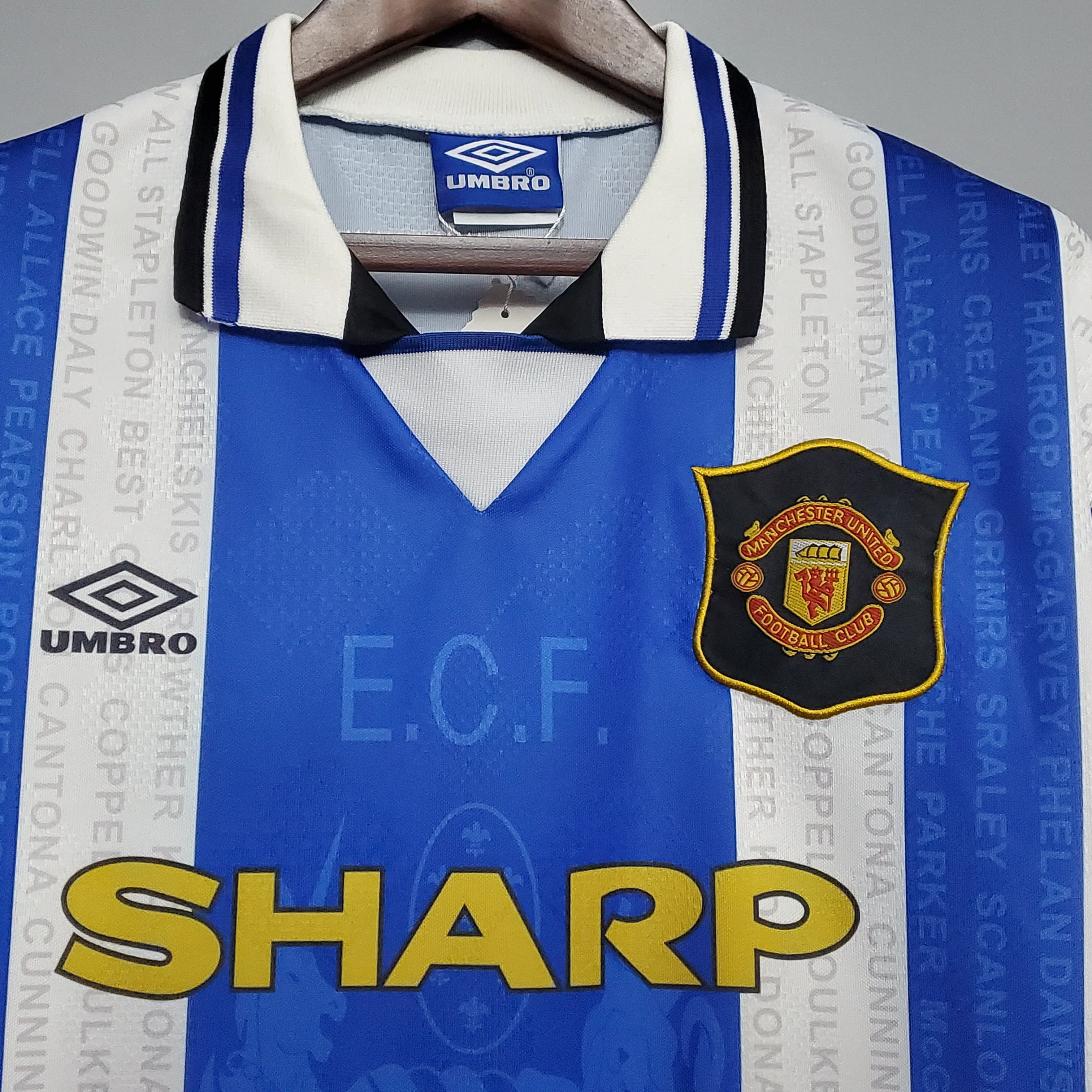 Manchester United Third Retro Jersey 1994/96 - Image 3