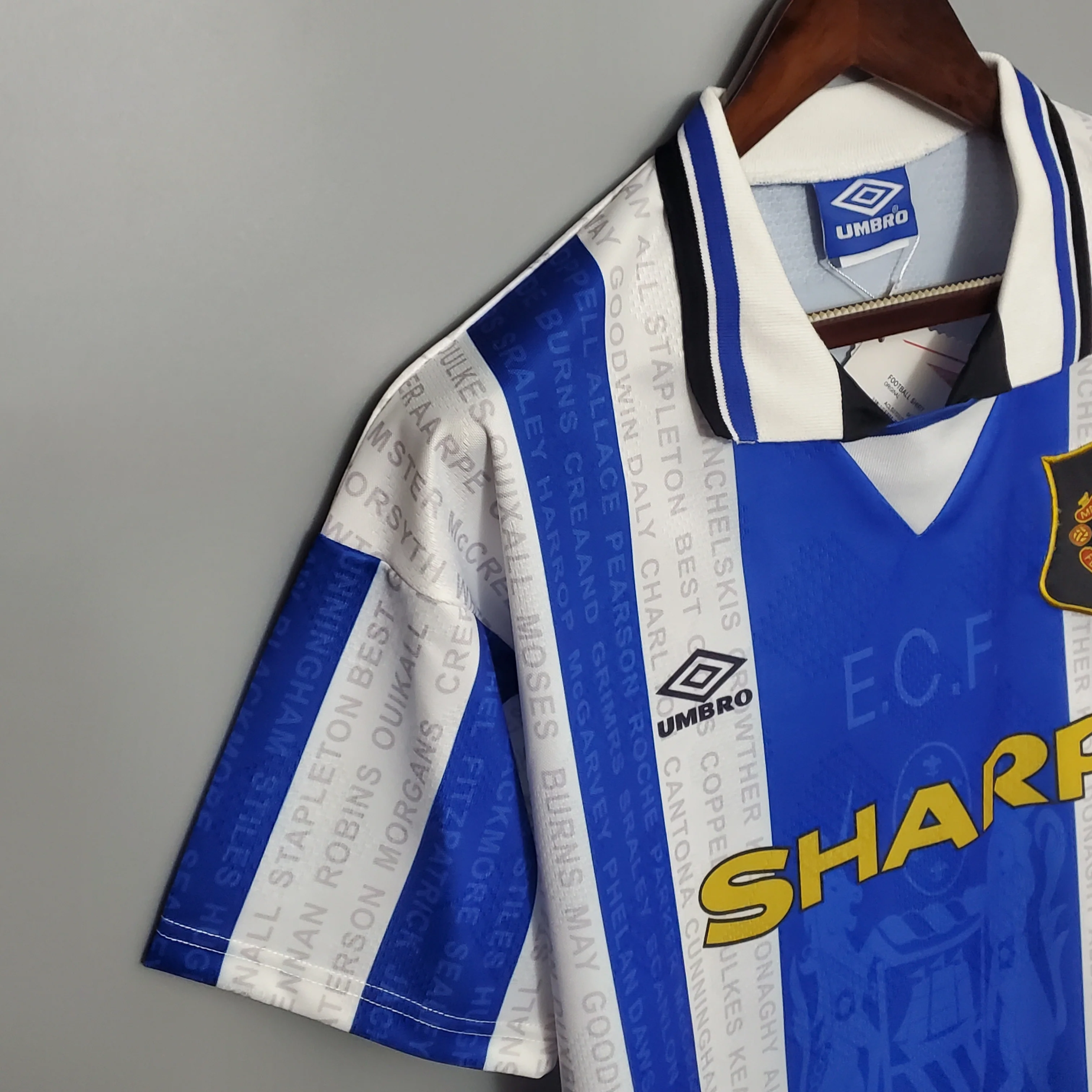 Manchester United Third Retro Jersey 1994/96 - Image 7