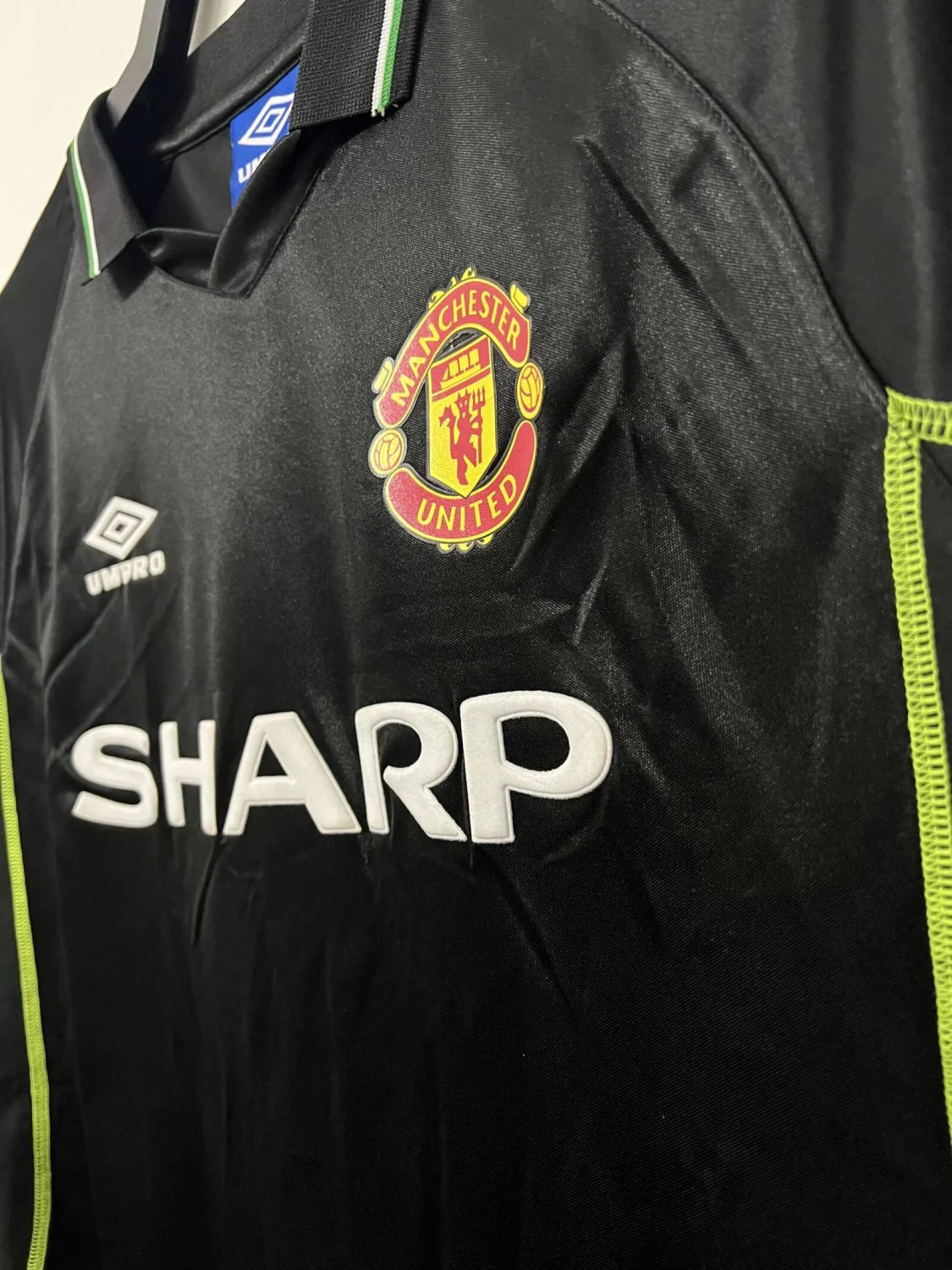 Manchester United Third Retro Jersey 1998/99 - Image 7