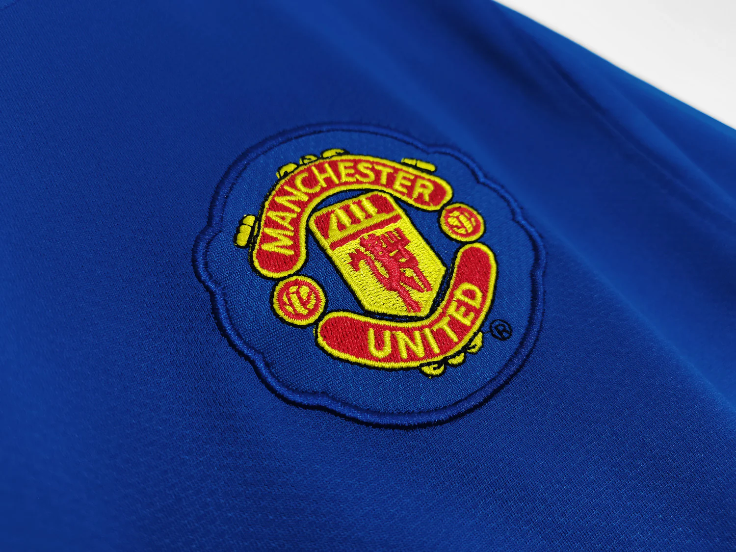 Manchester United Third Retro Jersey 2008/09 - Image 6