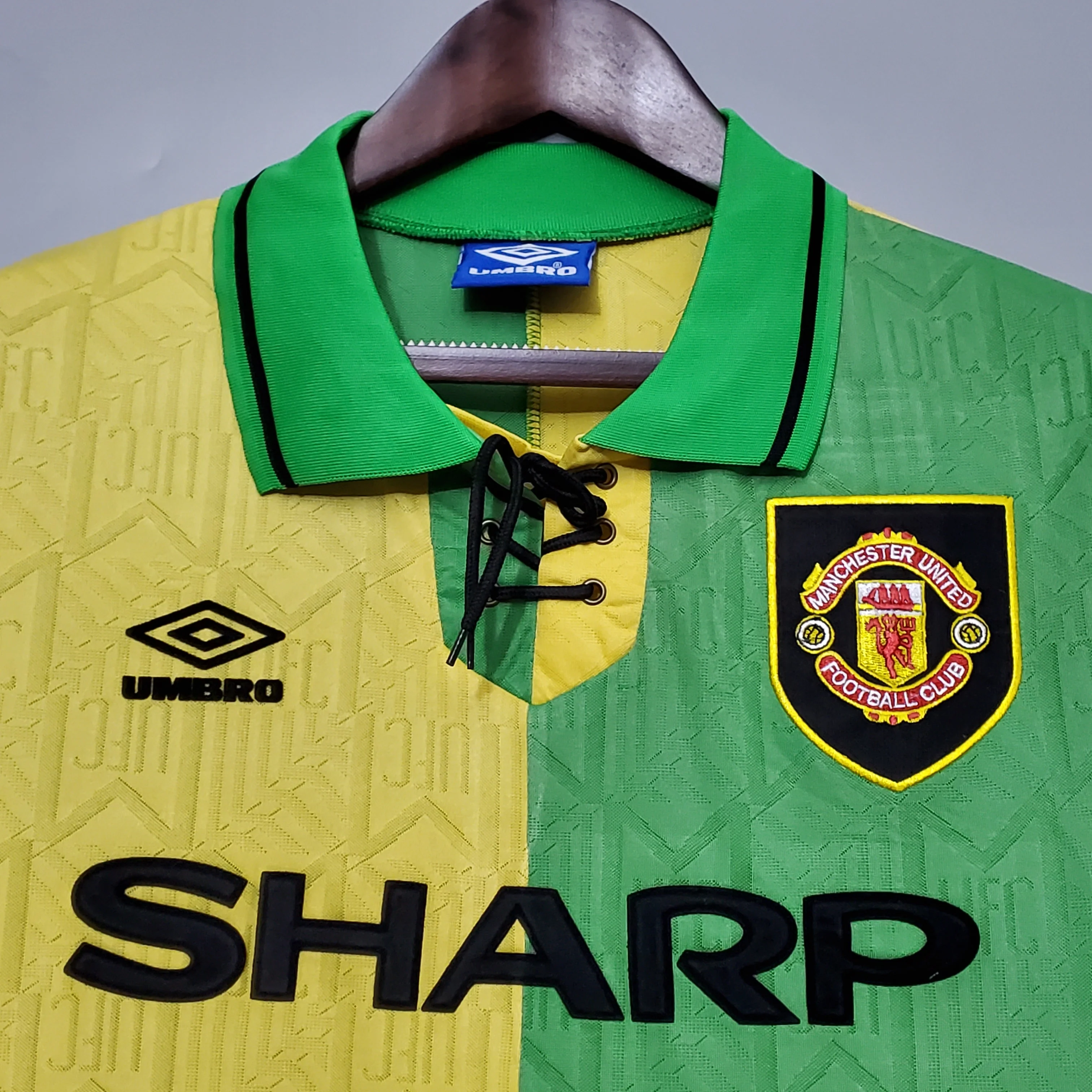 Manchester United Third Retro Jersey 92/94 - Image 3