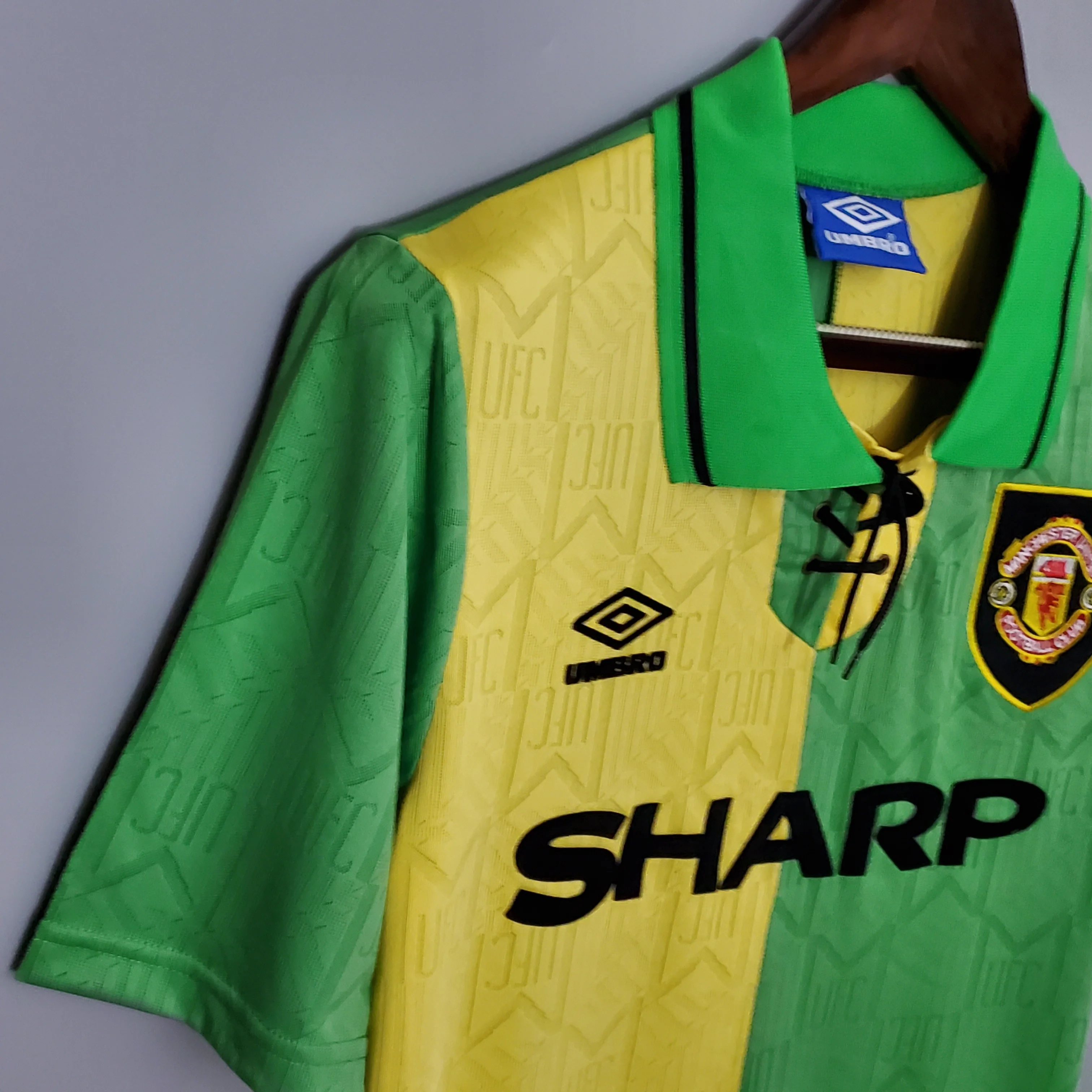 Manchester United Third Retro Jersey 92/94 - Image 6