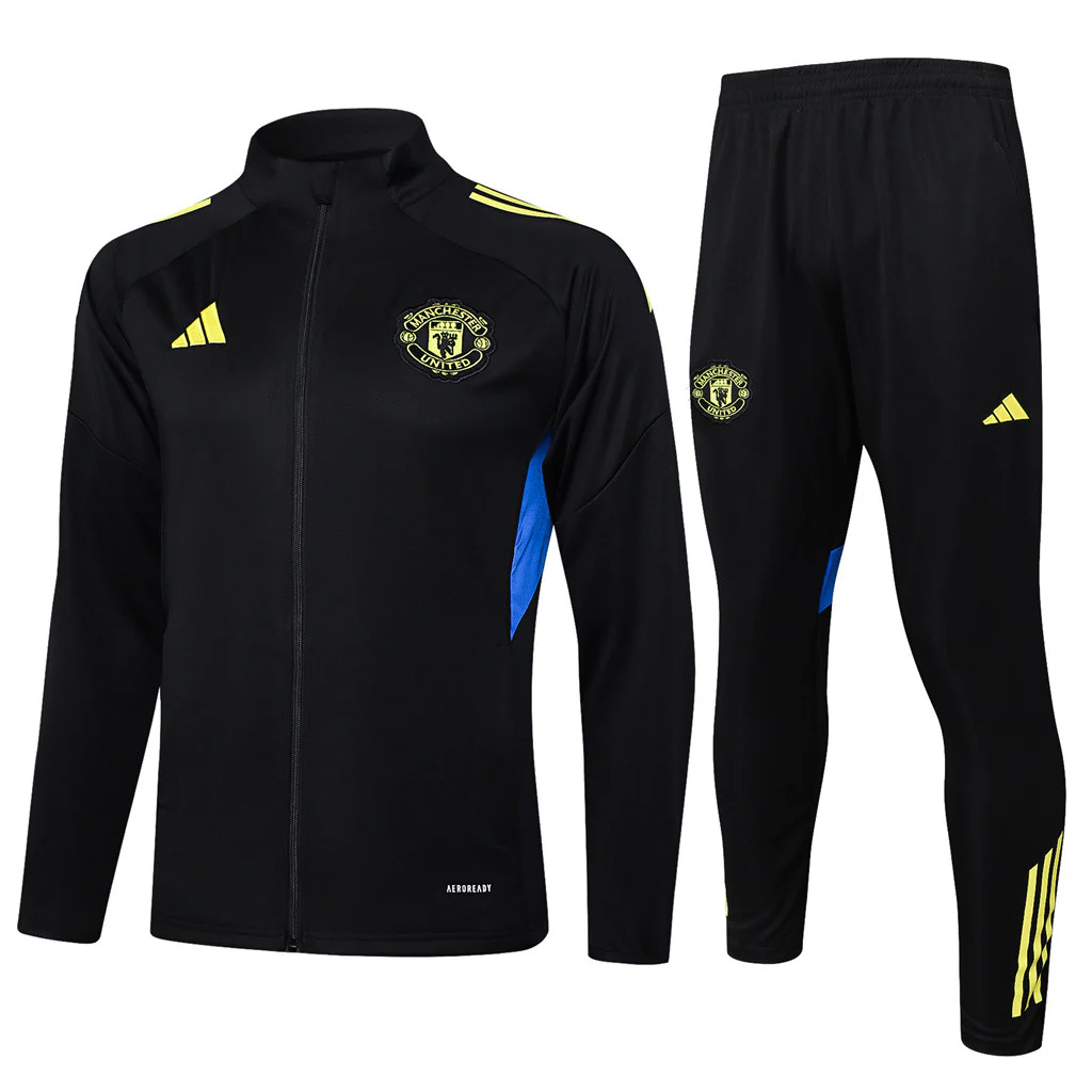 Manchester United Training Jacket 25/26 - Image 3