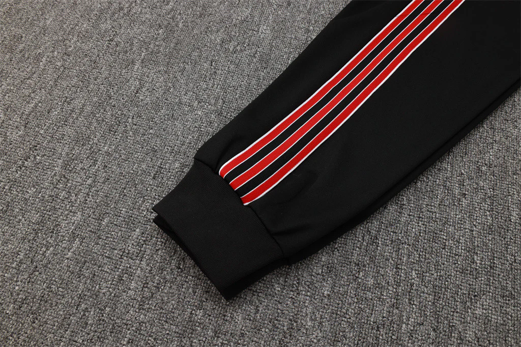 Manchester United Training Jacket 25/26 - Image 29