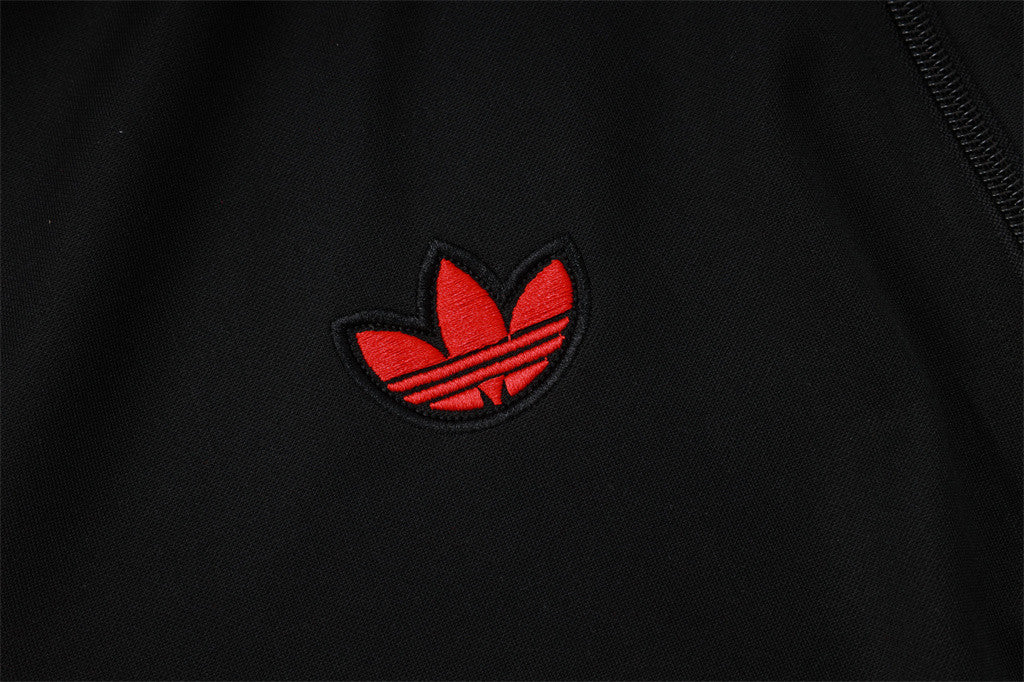 Manchester United Training Jacket 25/26 - Image 9