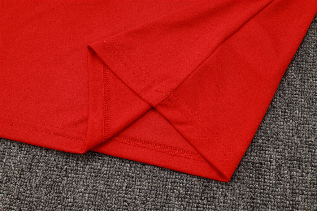 Manchester United Training Jersey 25/26 - Image 10