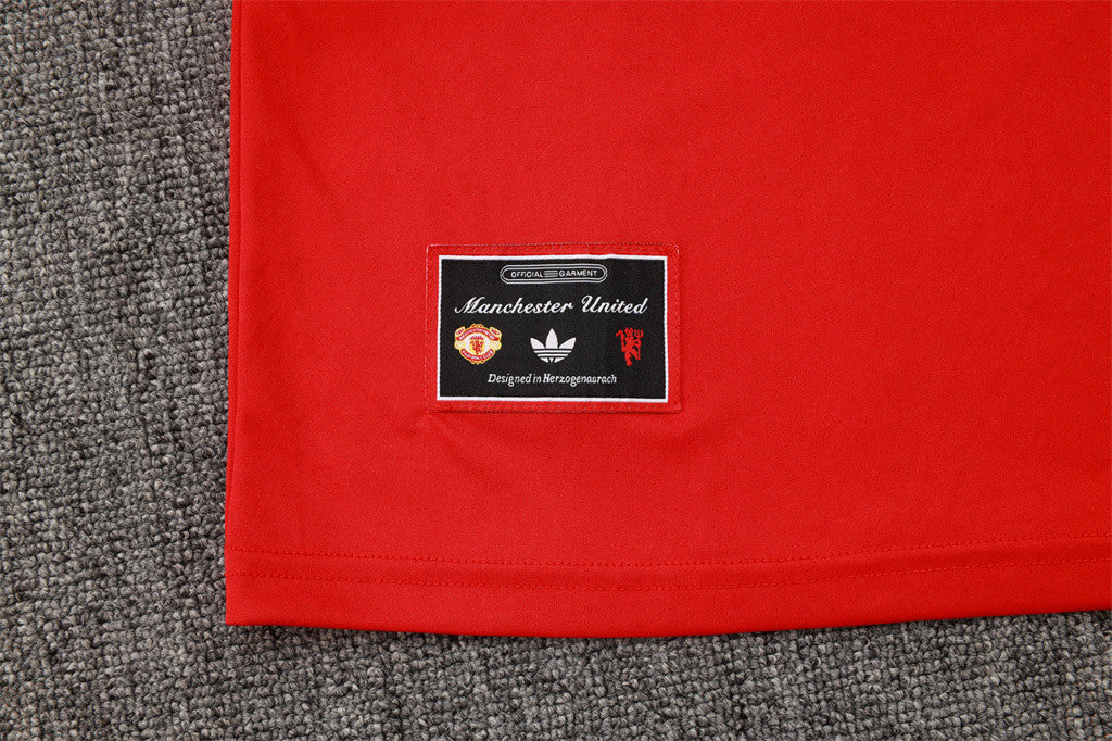 Manchester United Training Jersey 25/26 - Image 11