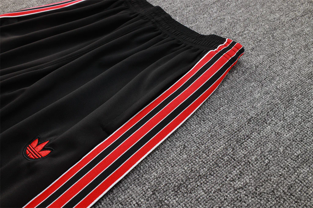 Manchester United Training Jersey Suit 25/26 - Image 17