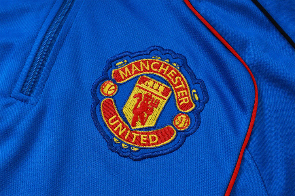 Manchester United Training Jersey Suit 25/26 - Image 9