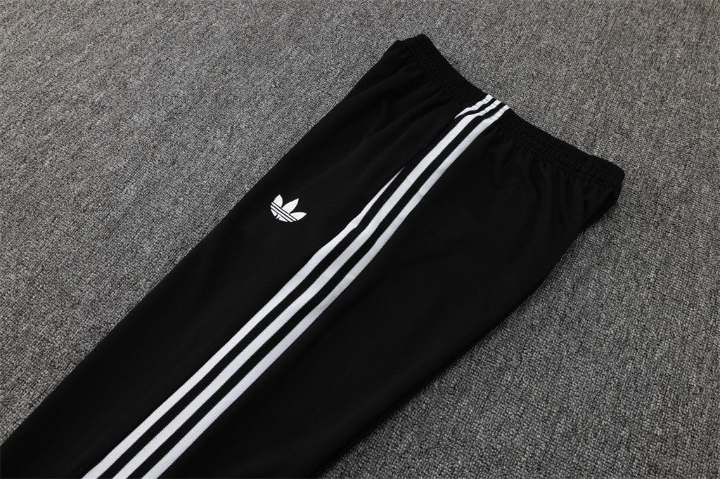 Manchester United Training Pants 24/25 - Image 11