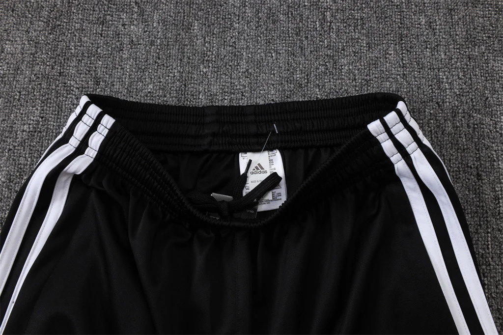Manchester United Training Pants 25/26 - Image 3