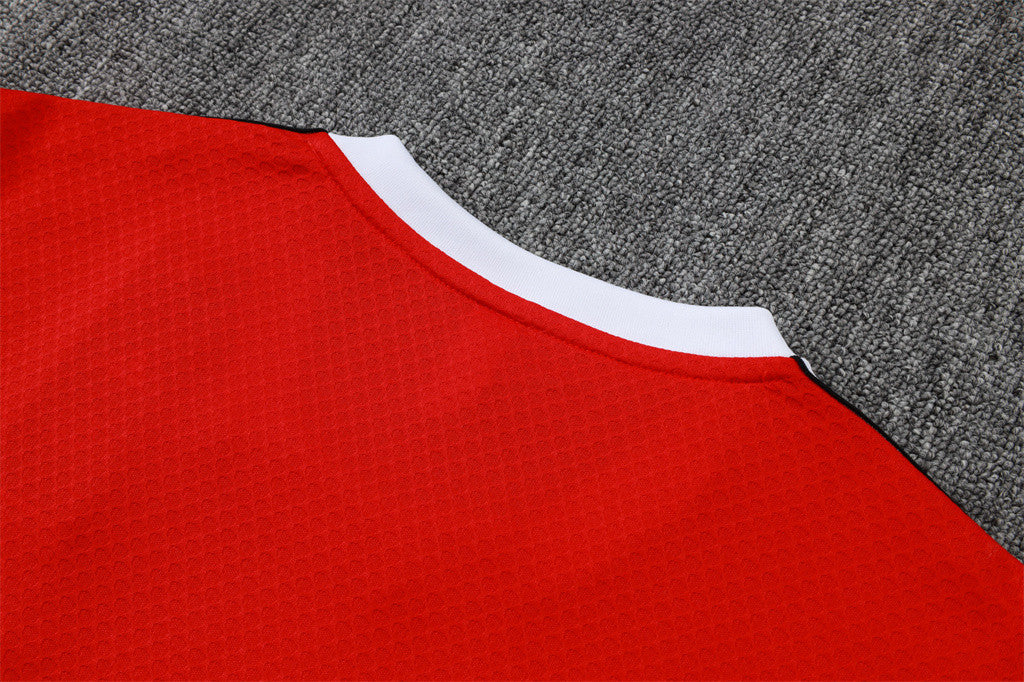 Manchester United Training Short sleeve Suit 25/26 - Image 14