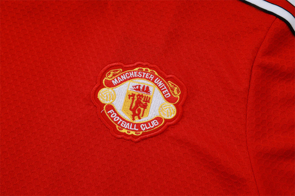 Manchester United Training Short sleeve Suit 25/26 - Image 6