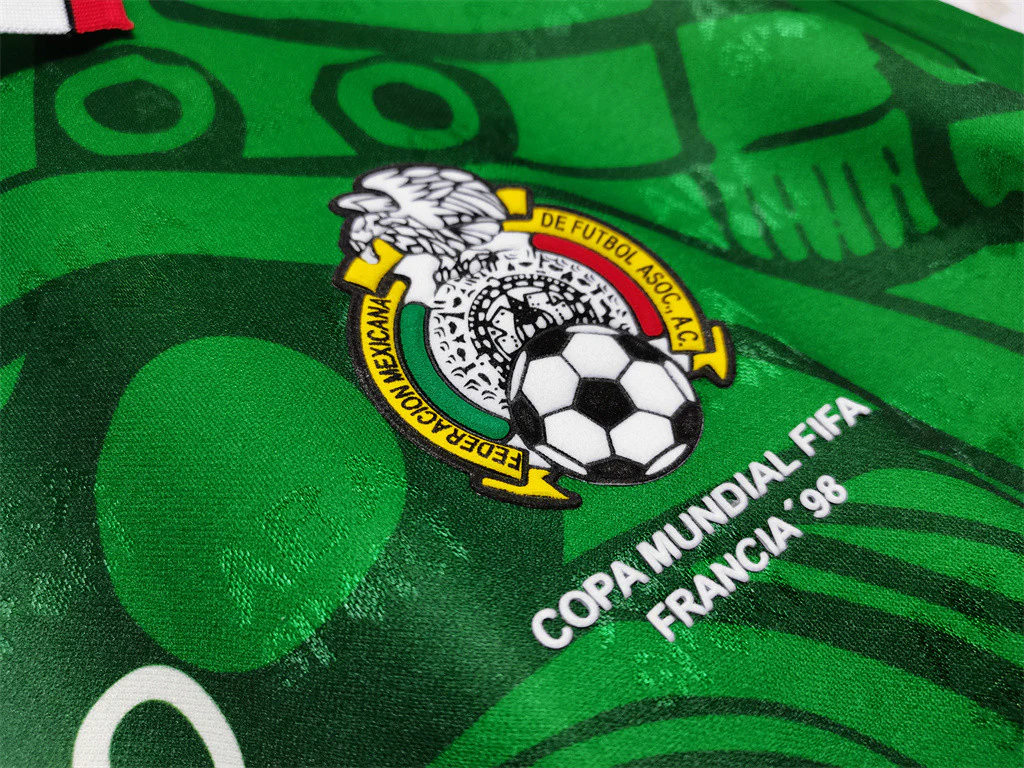 Mexico Home Retro Jersey 1998 - Image 8