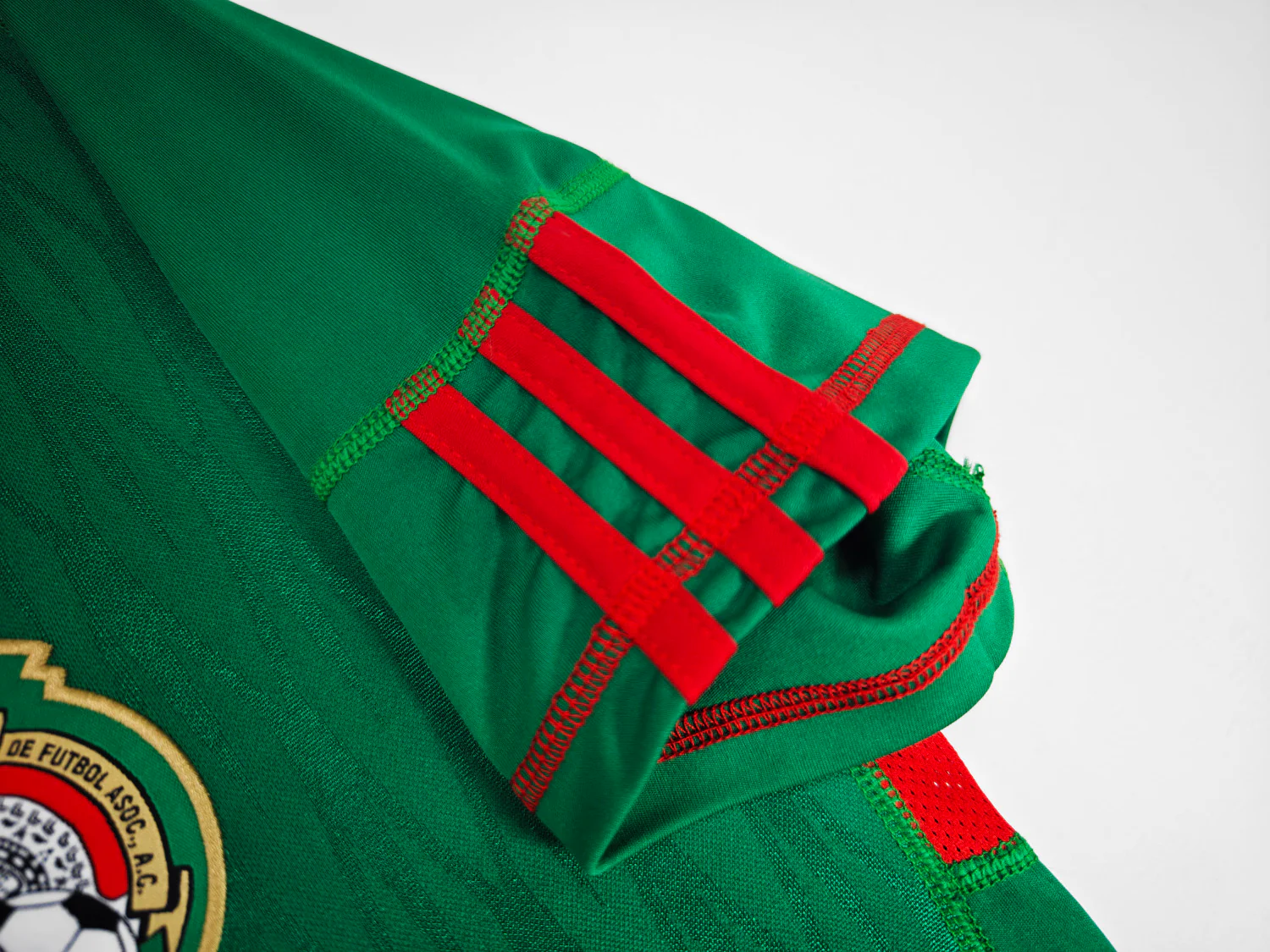 Mexico Home Retro Jersey 2010 - Image 6