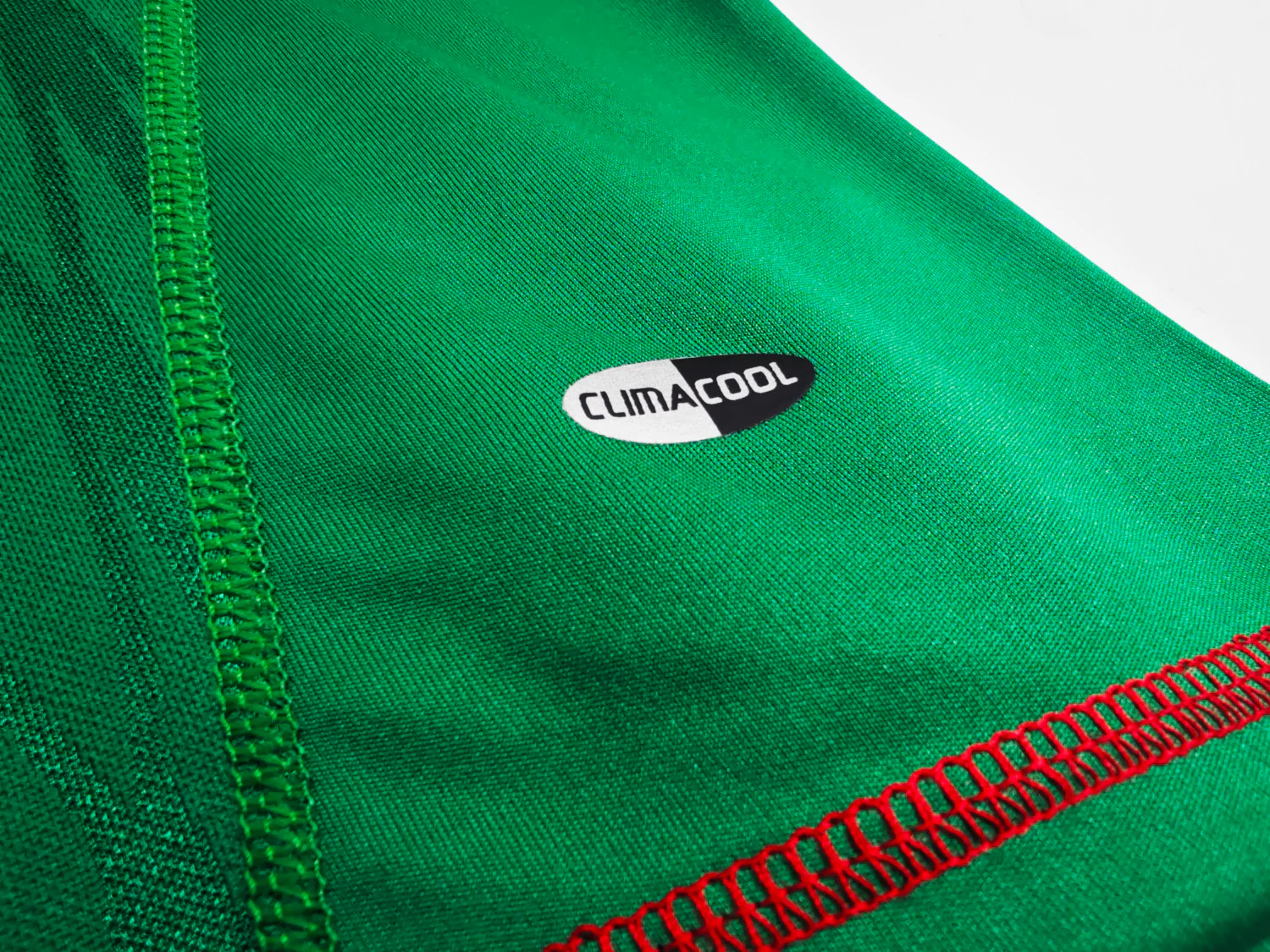 Mexico Home Retro Jersey 2010 - Image 7