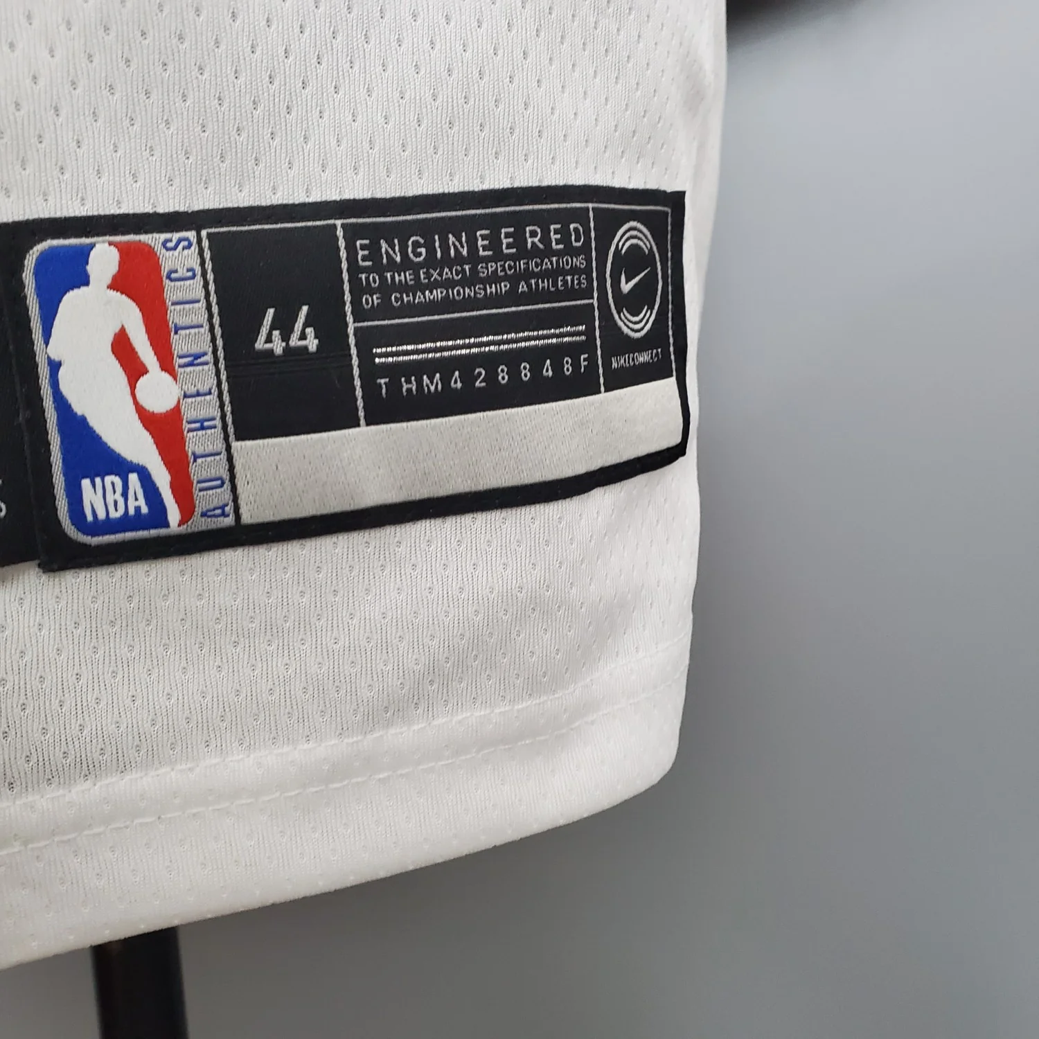 Michael Jordan Chicago Bulls 75th Anniversary Swingman Jersey White - Image 8