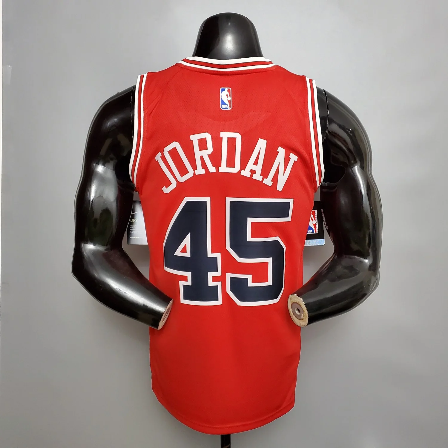 Michael Jordan Chicago Bulls Swingman Jersey Red - Image 2