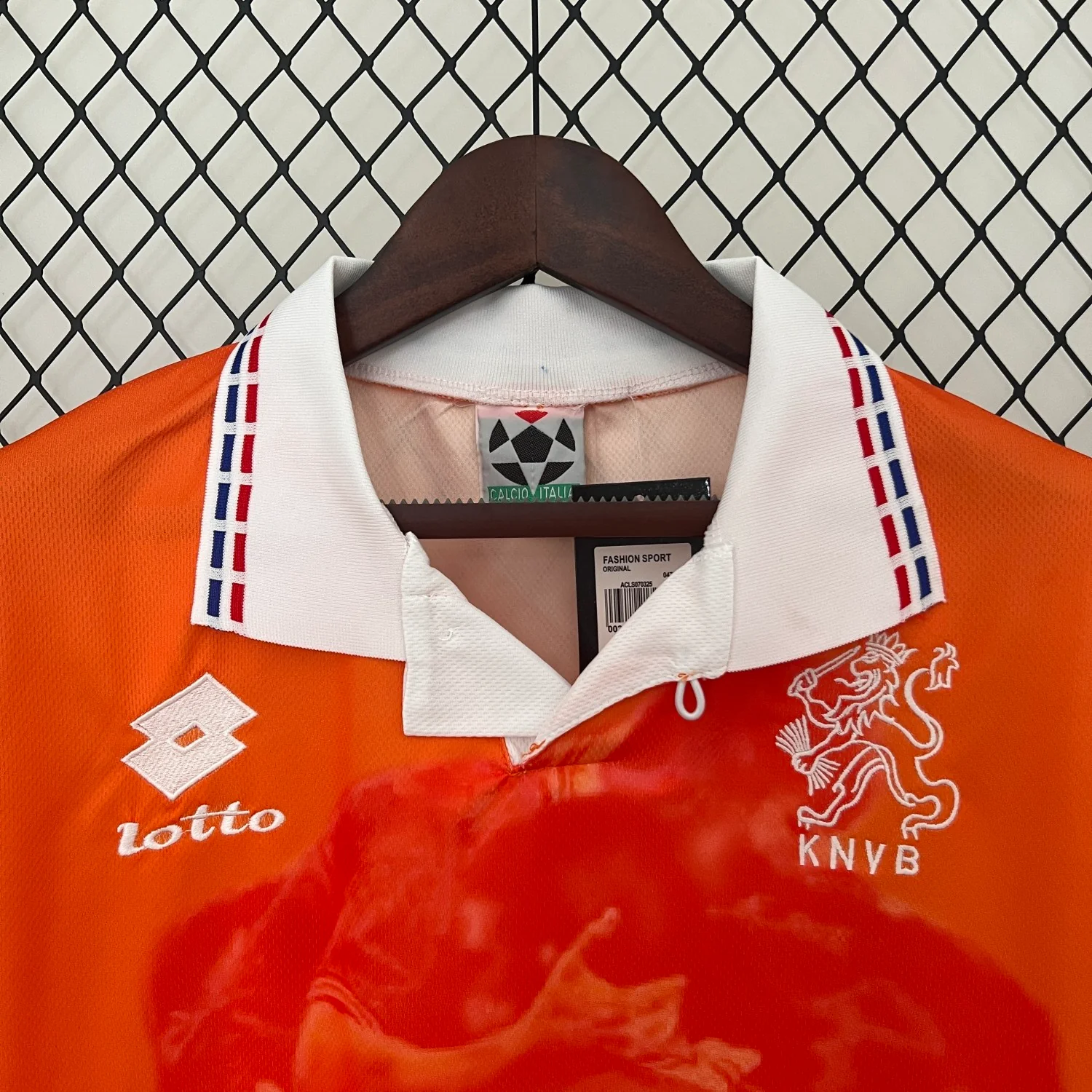 Netherlands Home Retro Jersey 1996 - Image 2