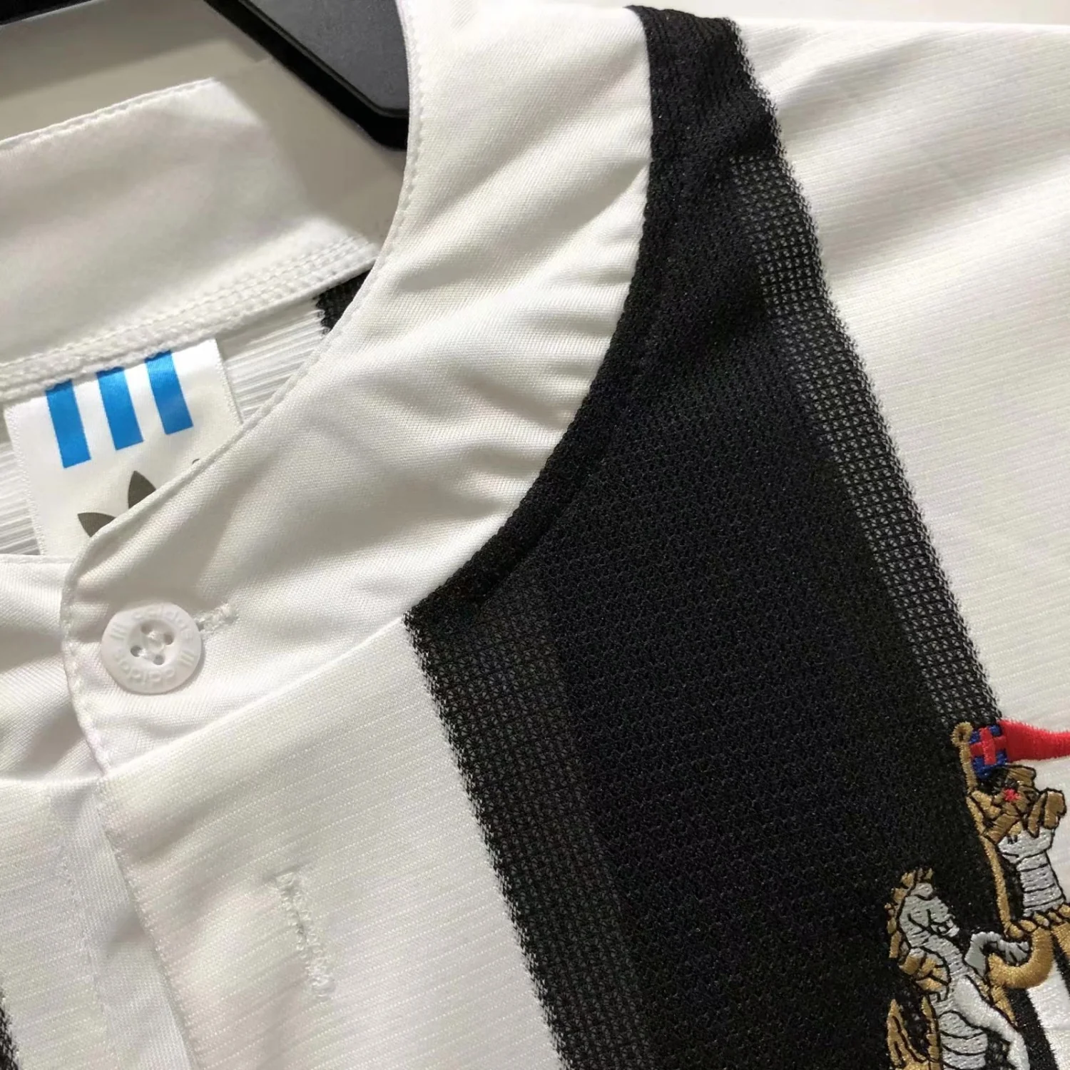 Newcastle United Home Long Sleeve Retro Jersey 1995/97 - Image 6