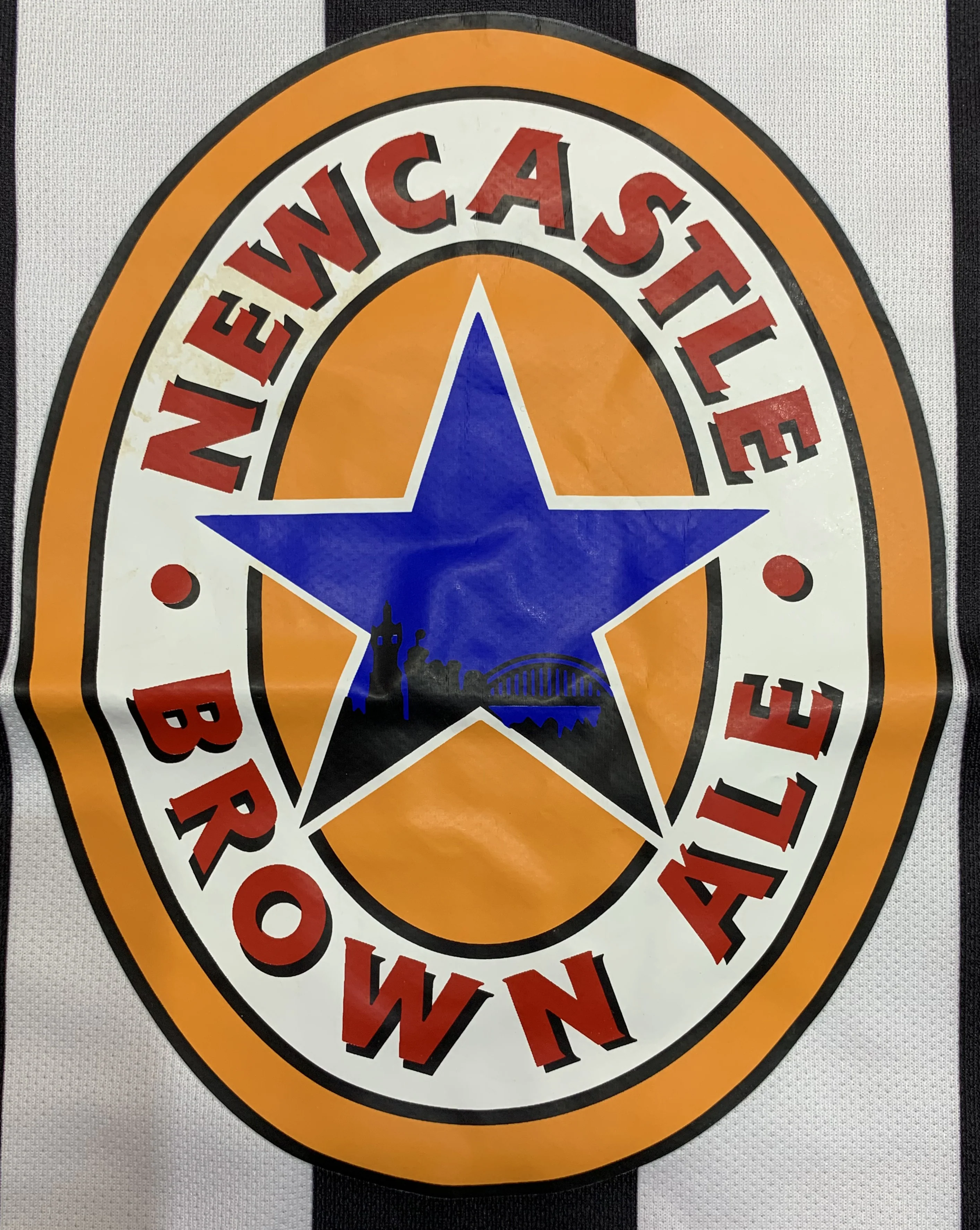 Newcastle United Home Retro Jersey 1997/99 - Image 3
