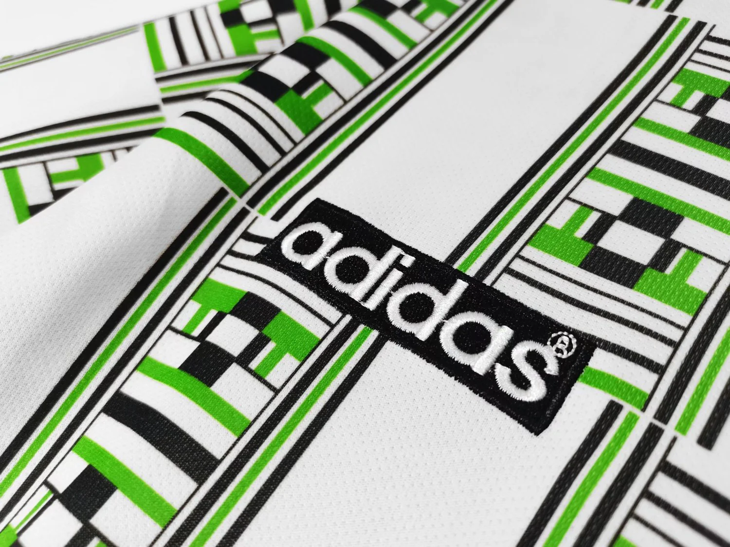 Nigeria Away Retro Jersey 1994 - Image 4