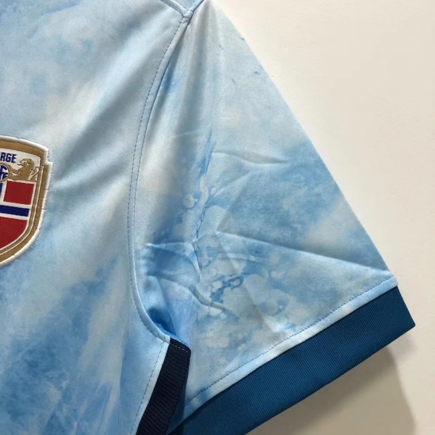 Norway Retro Away Jersey 2021 - Image 4